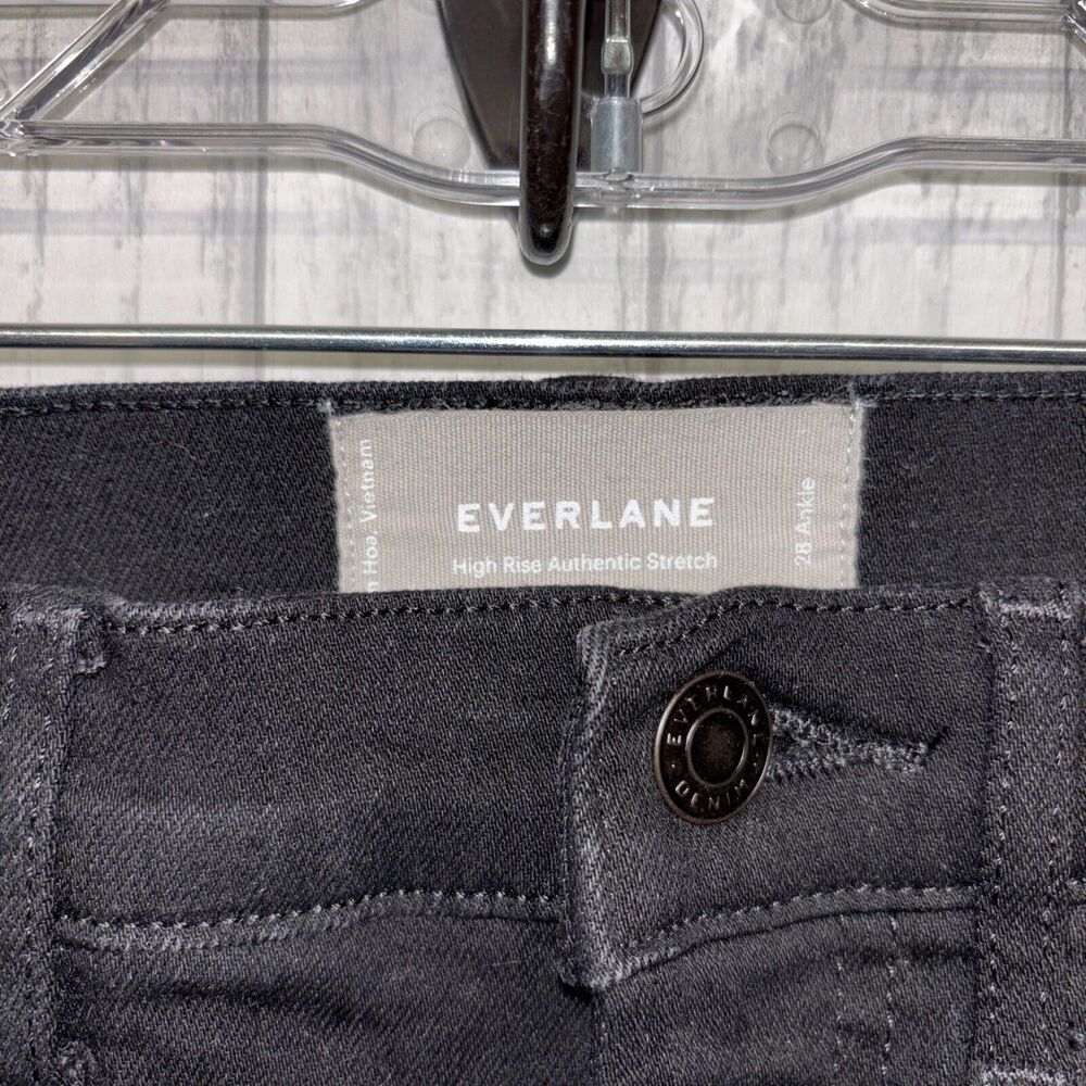 Womens Size 28 Everlane Skinny Ankle Jeans Black EUC - Picture 2 of 5